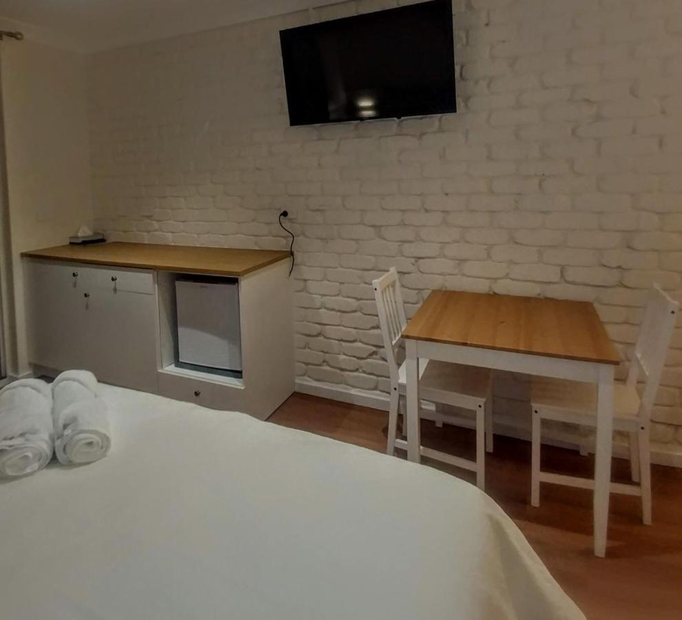 Bay House Motel บาโทเบย์ ภายนอก รูปภาพ